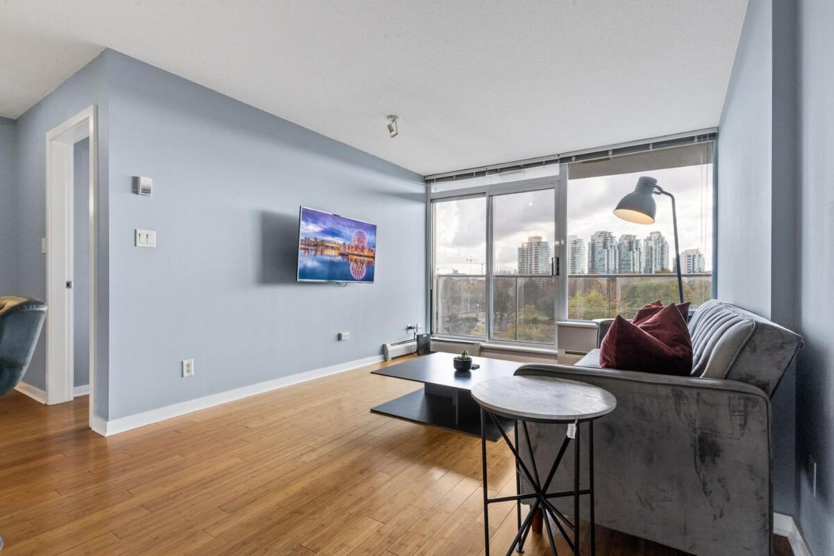 Spacious 1br&office Views Freeparking Amenities Apartment *